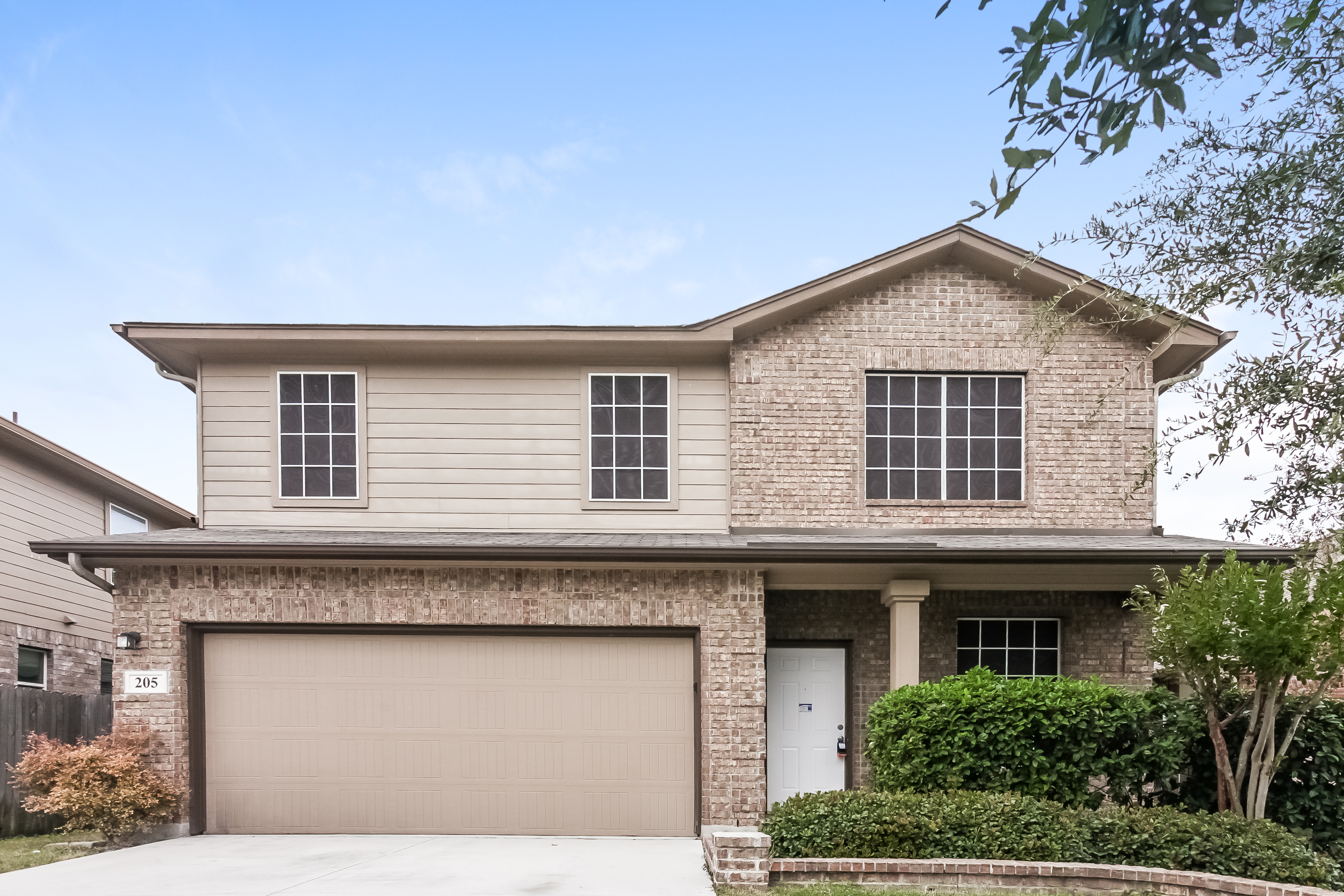 205 Sunset Heights Cibolo, TX 78108